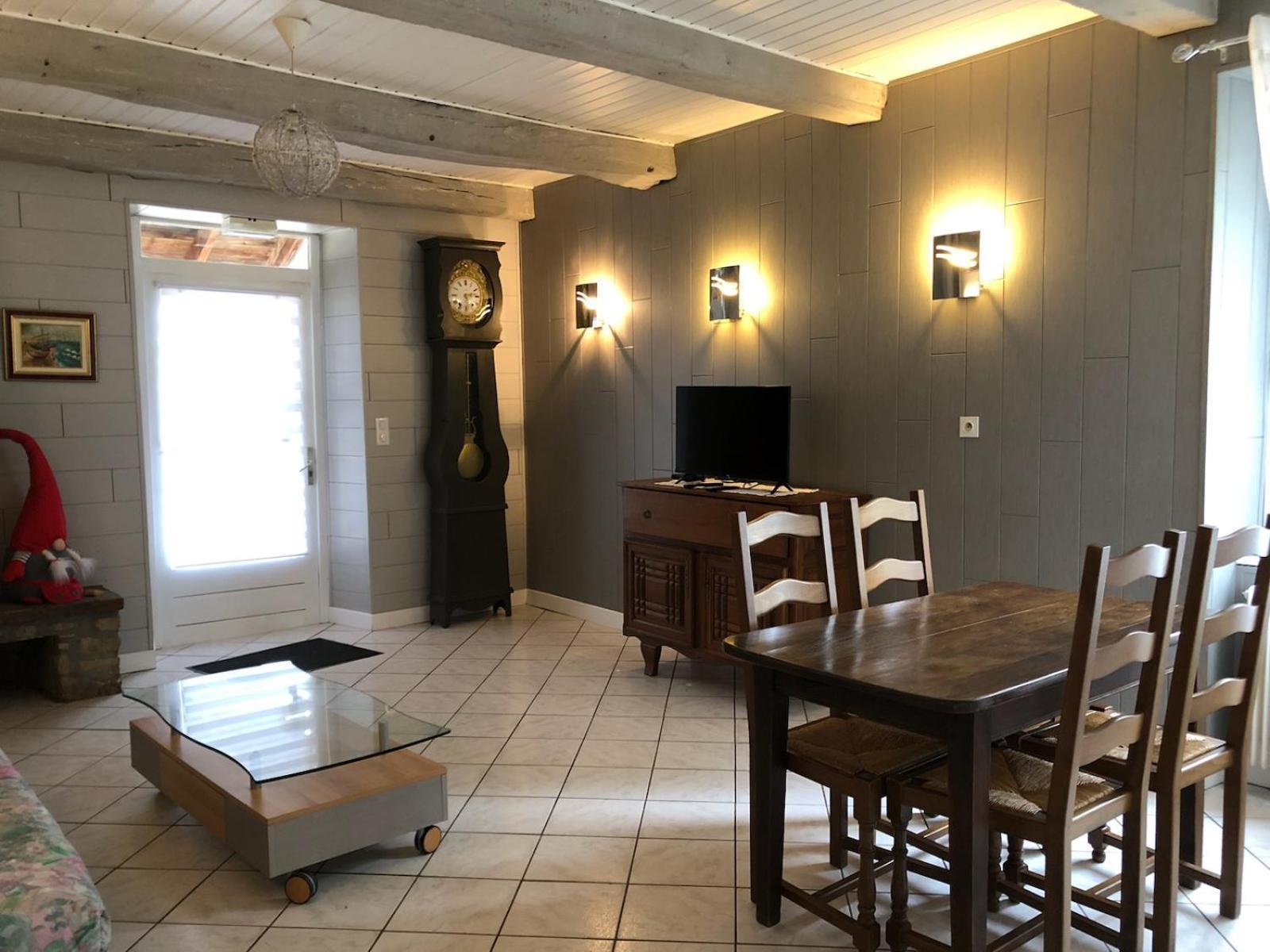 Bed and Breakfast Aux Berges Du Doubs Ougney-Douvot Экстерьер фото